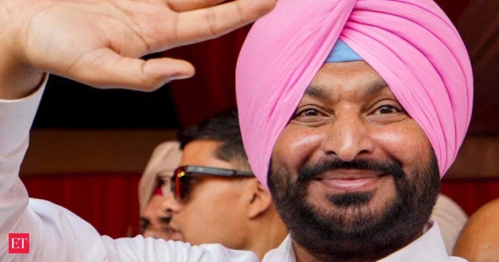 BJP leader Ravneet Singh Bittu claims attack on his cavalcade near Punjab’s Batala
