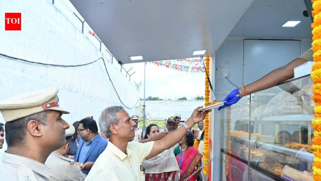 Bengaluru Central Prison inmates get bakery training and jobs pathway | Bengaluru News