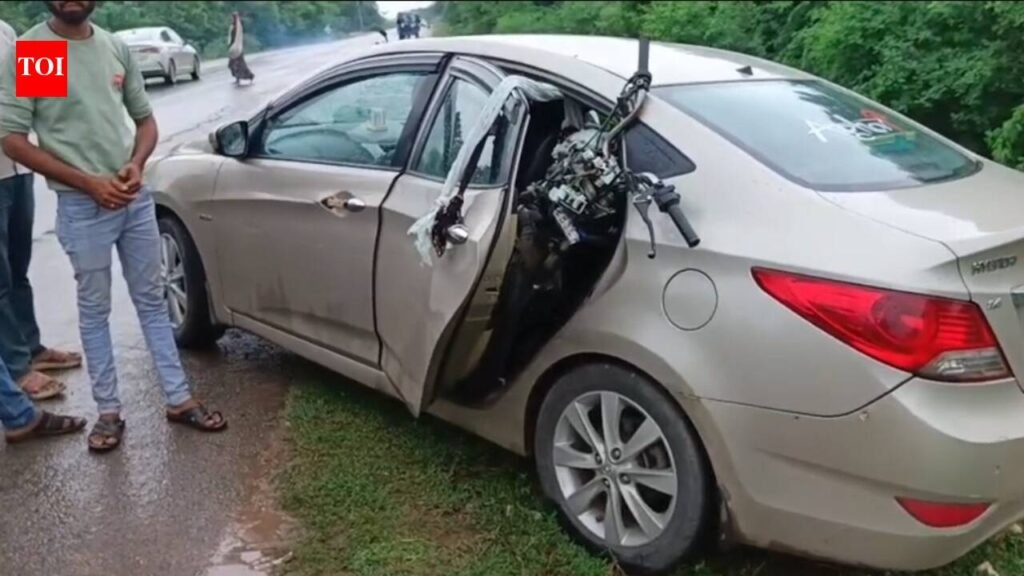 3 of family killed as car hits bike in Bhilwara | Jaipur News