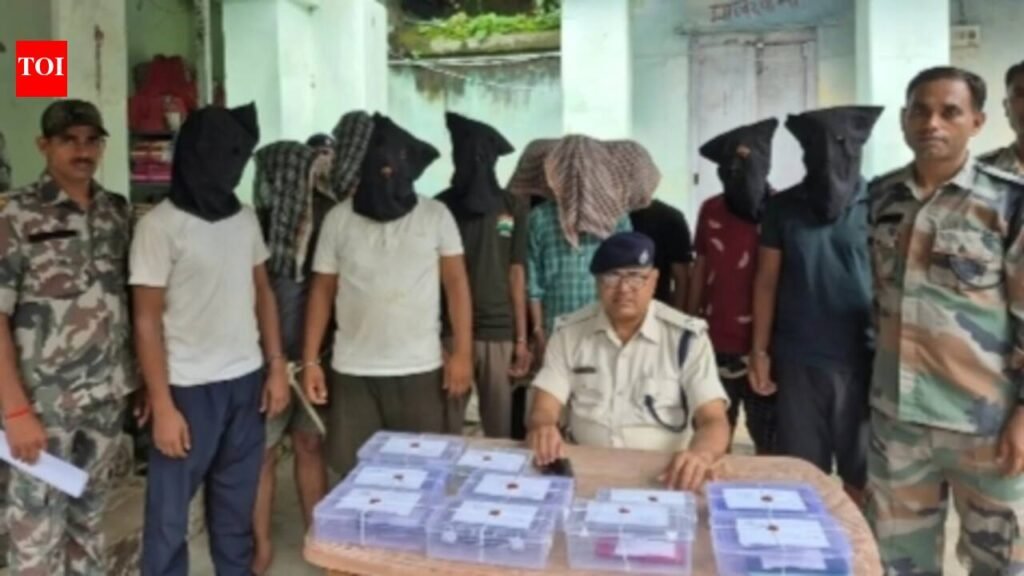14 Arrested For Cyber Fraud in Deoghar, Jamtara | Ranchi News