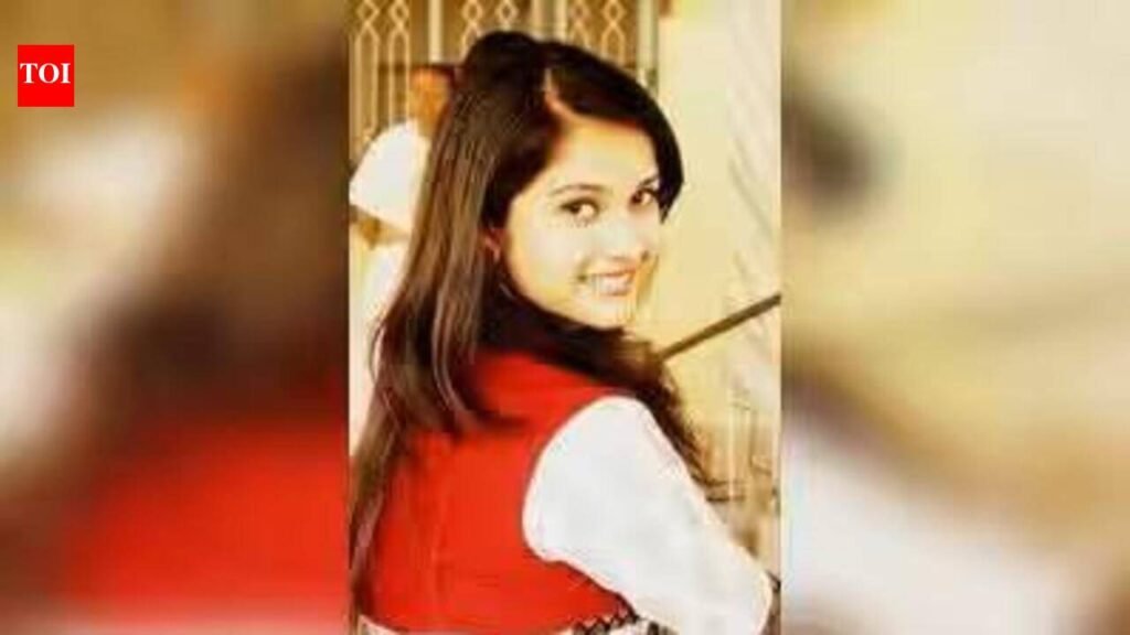 Disha Salian’s father serves defamation notice to Aaditya Thackeray at Matoshree | Mumbai News