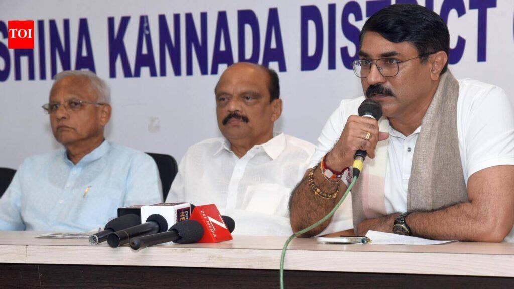 Mangaluru cabinet meeting to become benchmark for future: Cong | Bengaluru News