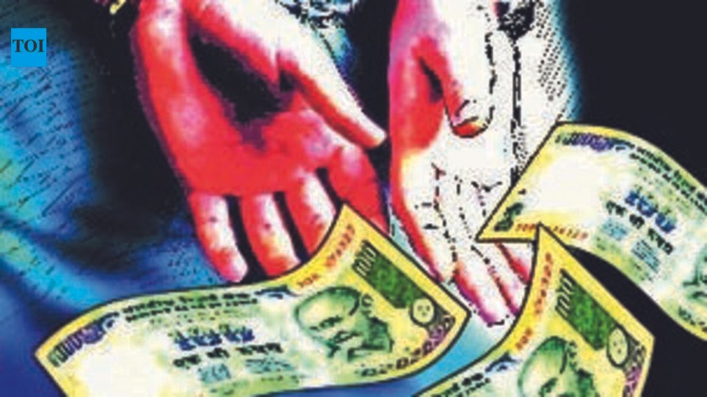 Ahmedabad: Paldi sub-postmaster held accepting Rs 10,000 bribe | Ahmedabad News