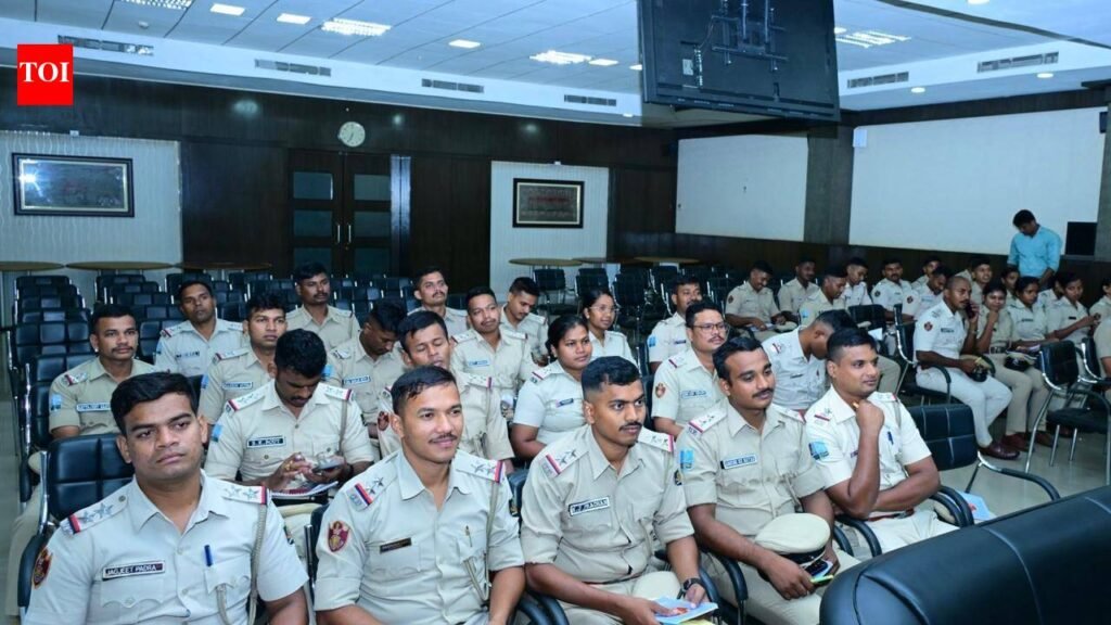 Cops deployed at sensitive sites barred from posting work photos & videos online | Bhubaneswar News