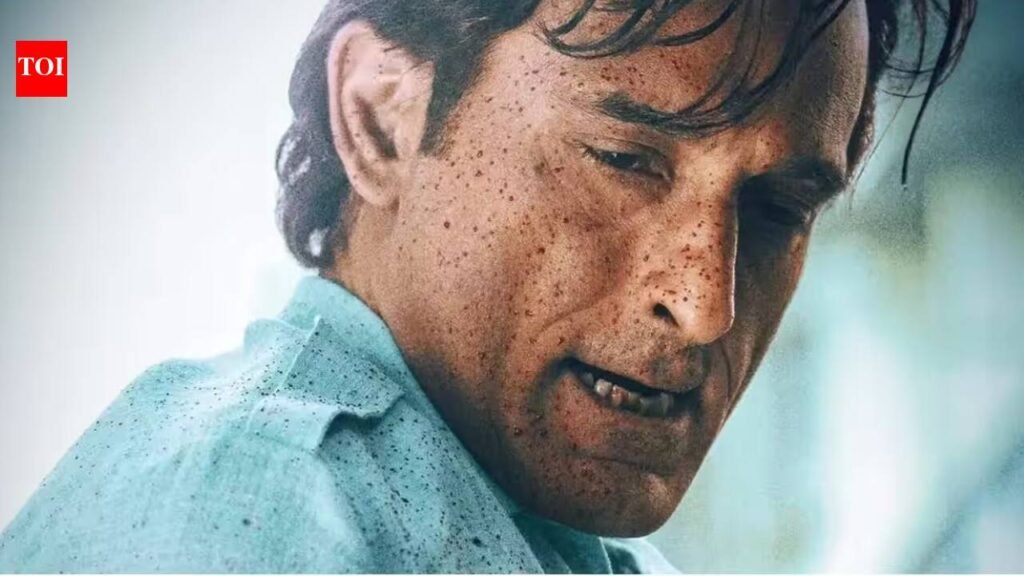 Akshaye Khanna almost rejected Dhurandhar, told casting director Mukesh Chhabra, ‘Pagal ho gaya hai? Villain kyun karunga main?’ | Hindi Movie News