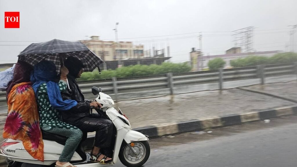 Red alert for extremely heavy rain in 6 districts: IMD | Bhubaneswar News