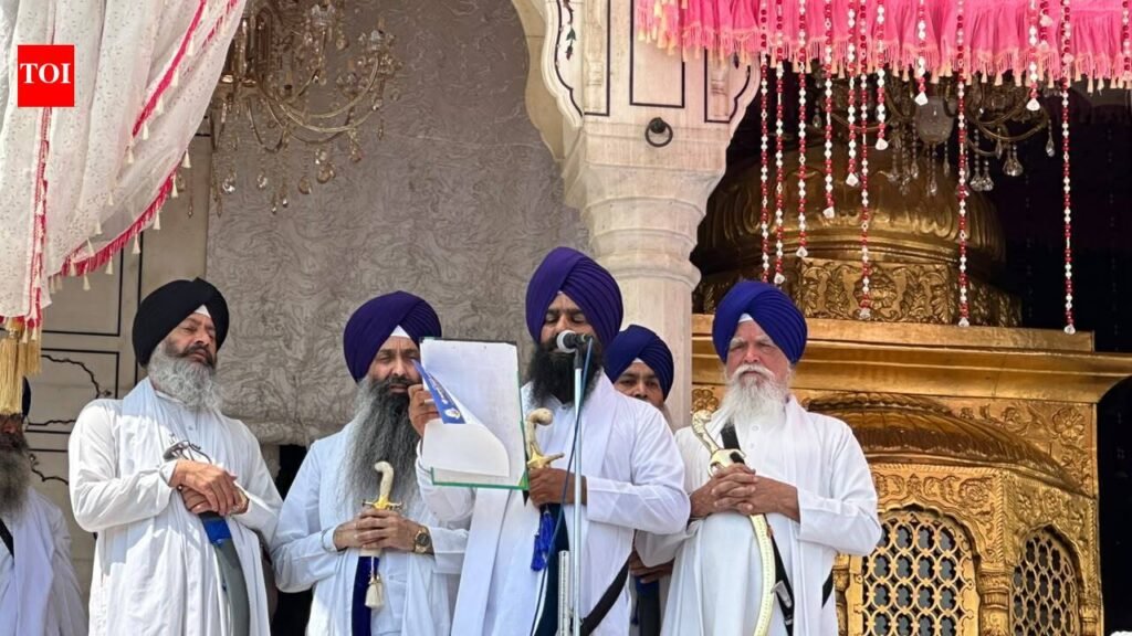 Akal Takht excommunicates SGPC member Amarjit Chawla for allegations concerning ‘cardinal sin of adultery’ | Chandigarh News