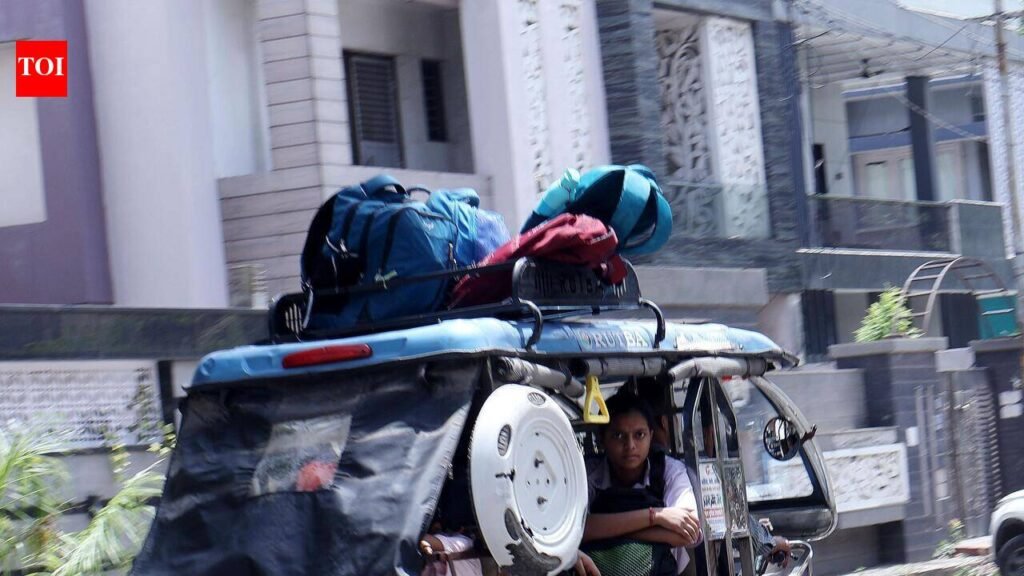 Packed vans, rash rides: When drive to school is fraught with risk | Noida News