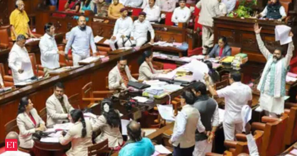 Vande Mataram ends after 2 stanzas in Karnataka Assembly, Council; BJP legislators recite full version