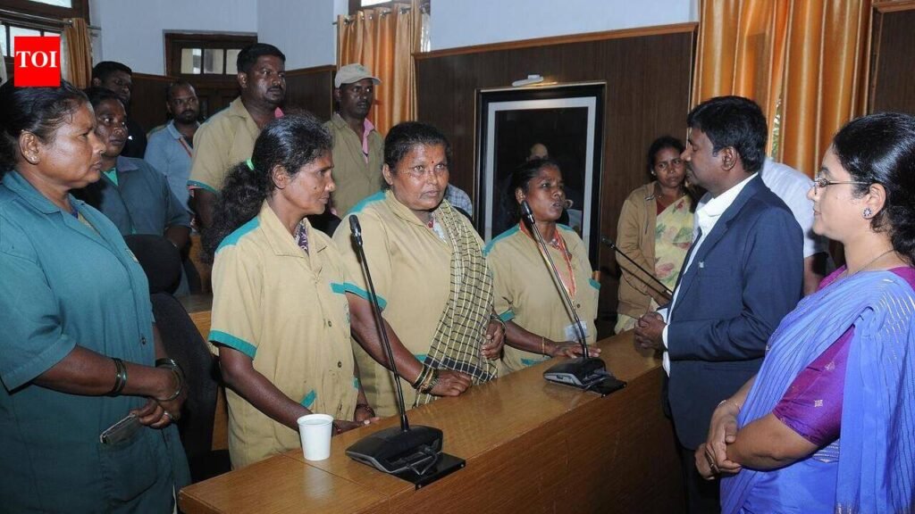 Safai Karmachari panel urges Mysurueans to segregate waste | Mysuru News