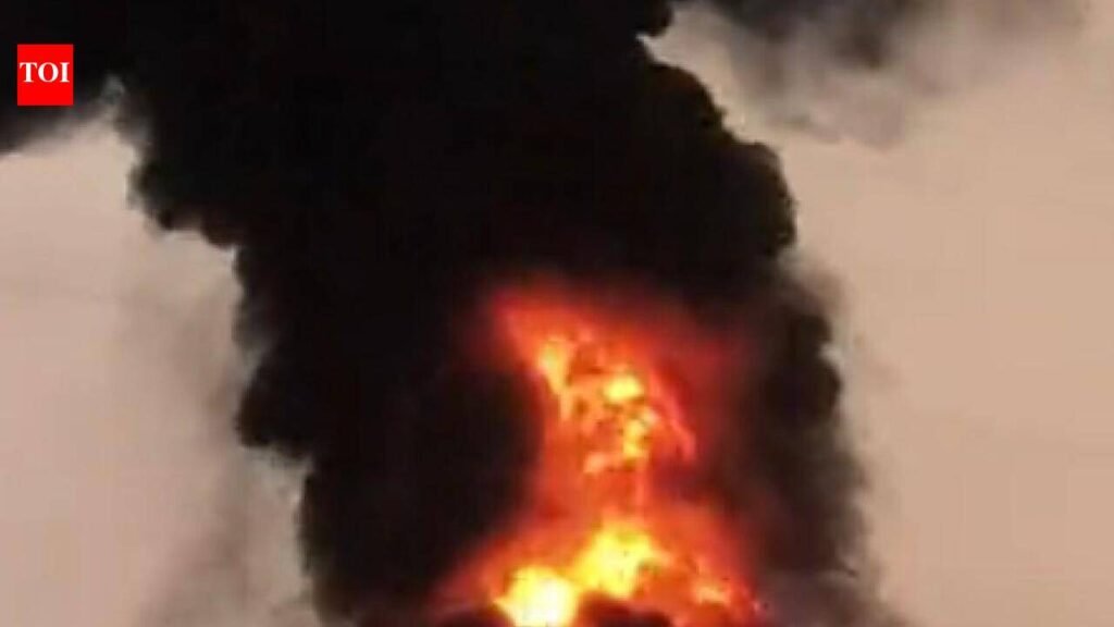 2 workers die as fire breaks out in fuel tank at Kanpur Dehat factory | Kanpur News