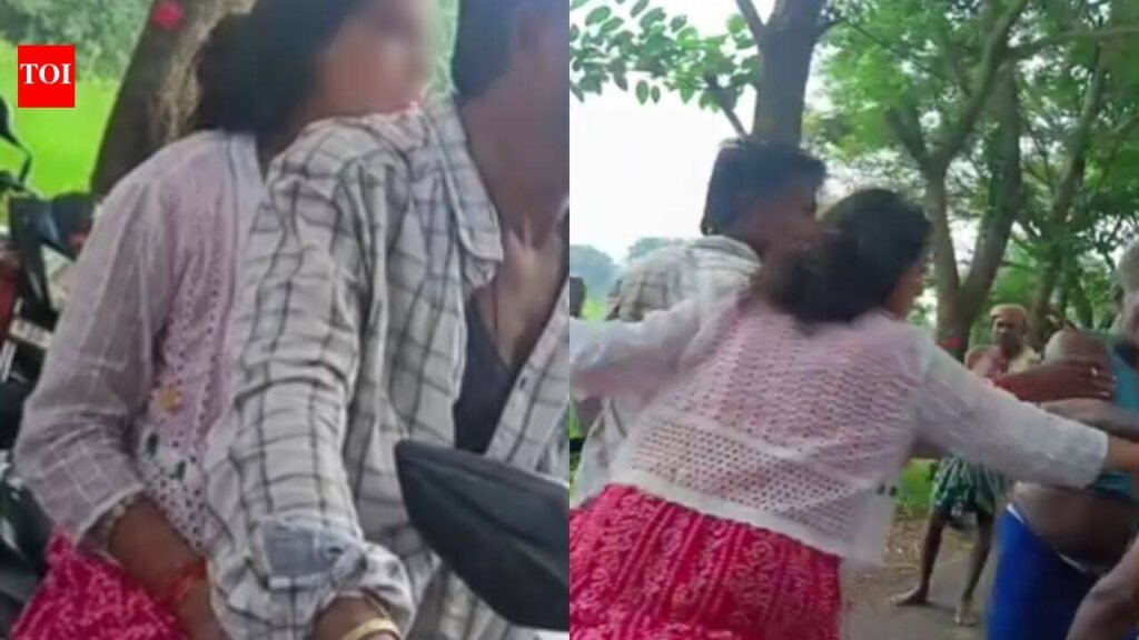 After Jamui, Odisha tourist couple harassed on way to Kapilash temple; 2 detained | Bhubaneswar News