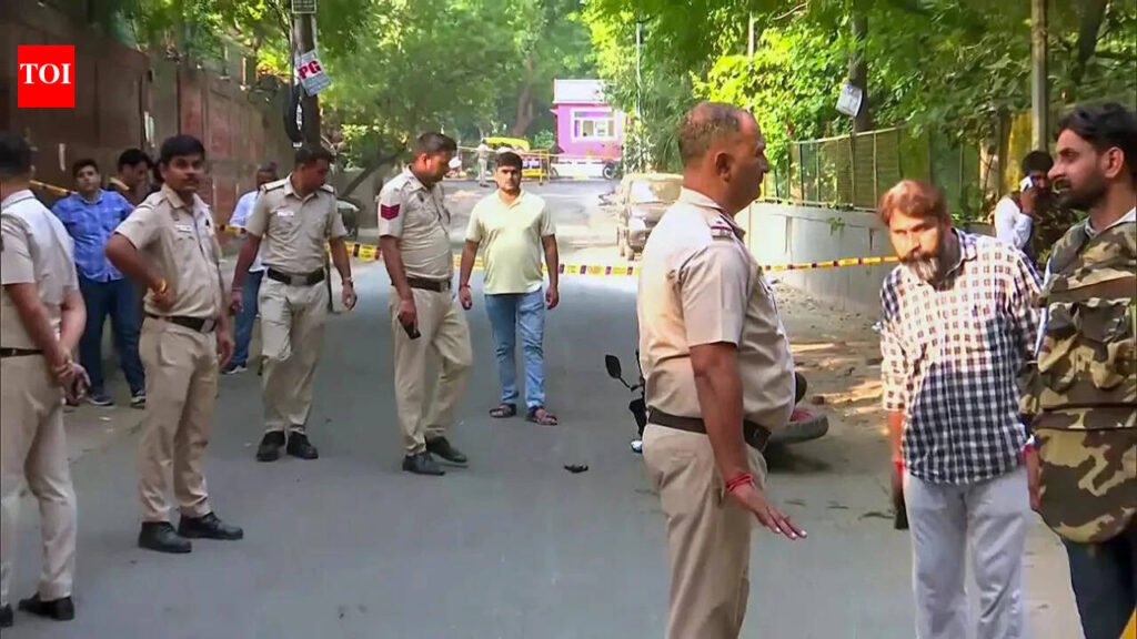 A lawyer, a BSc Maths student and an onion trader: The men behind Kalkaji Temple gang rape case | Delhi News