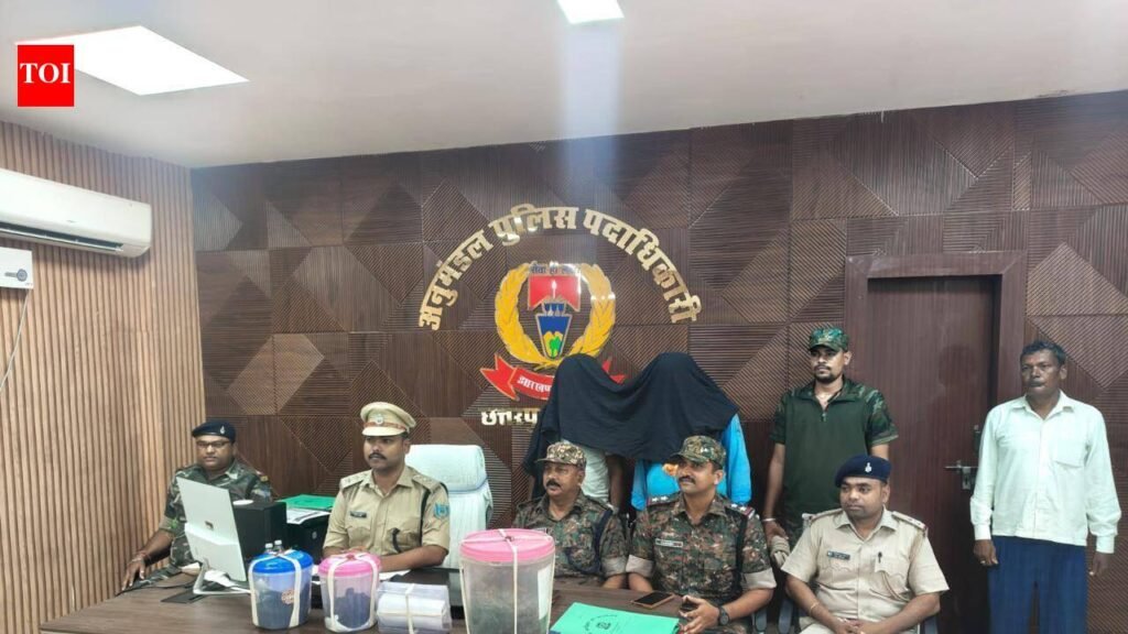 Palamu police seize 9.66 kgs of opium, two held | Ranchi News