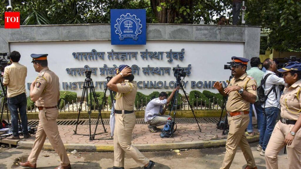 Ex-IIT Delhi director backs Professor Doolla, suggests 5-year BTech programme | Mumbai News