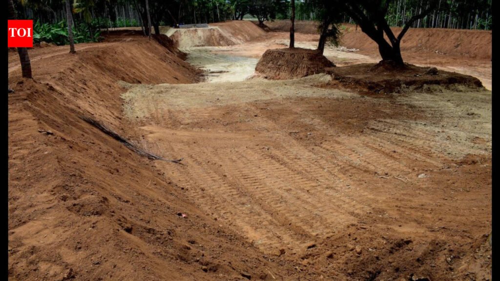 NGO Siruthuli under fire for ‘damaging’ heritage check dam, modifying Noyyal riverbank | Coimbatore News