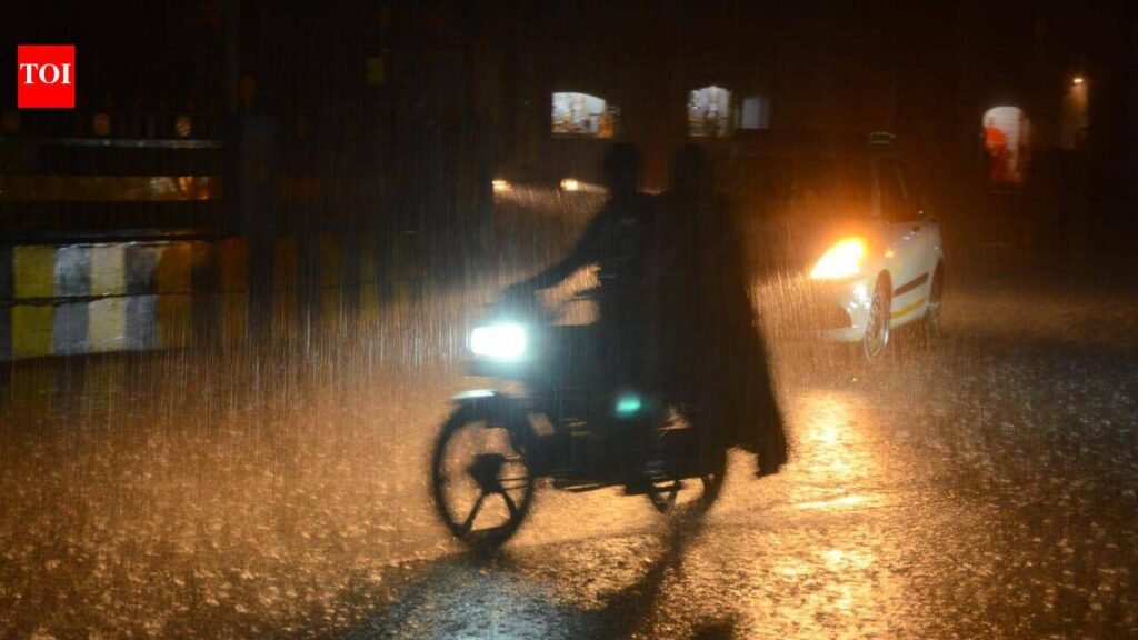 Morning, evening showers make weather pleasant in Kanpur | Kanpur News