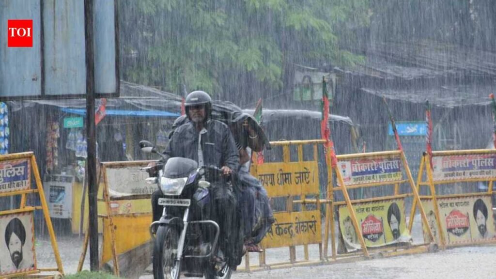 Tenughat opens six gates as dam water rise | Ranchi News