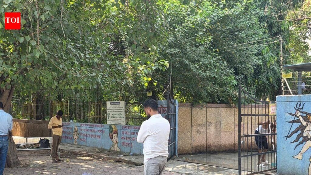 Noida bus fire: Man drops off fiancée, follows her bus for 50 minutes, then bid goodbye – the last time | Noida News