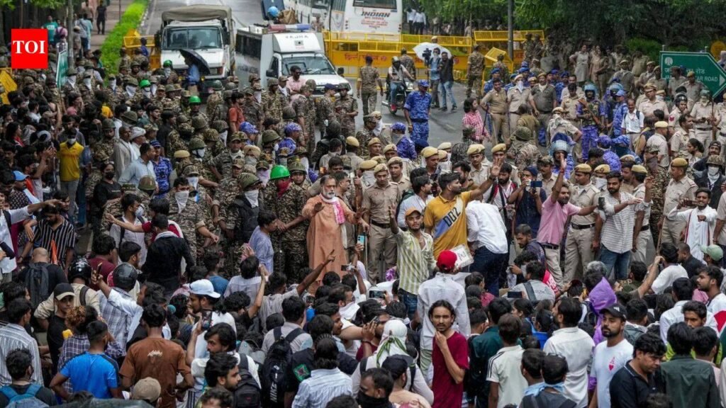 Delhi woman’s ‘morphed’ photo displayed alongside PM Modi at CJP protest; FIR filed | Delhi News