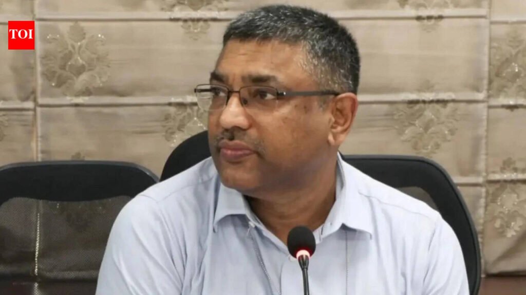 India can meet screen-protector demand locally, assures IT secy