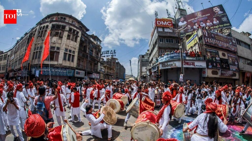 Beyond just playing dhol-tasha, celebrity-led Kalaawant pathak honours social groups and real-life heroes | Pune News