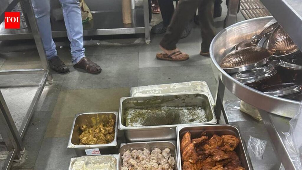 Sanitation workers to get cash allowance instead of free breakfast | Chennai News