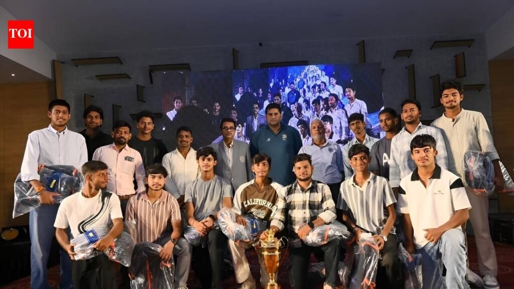Qureshi shines at DCA annual awards | Ranchi News