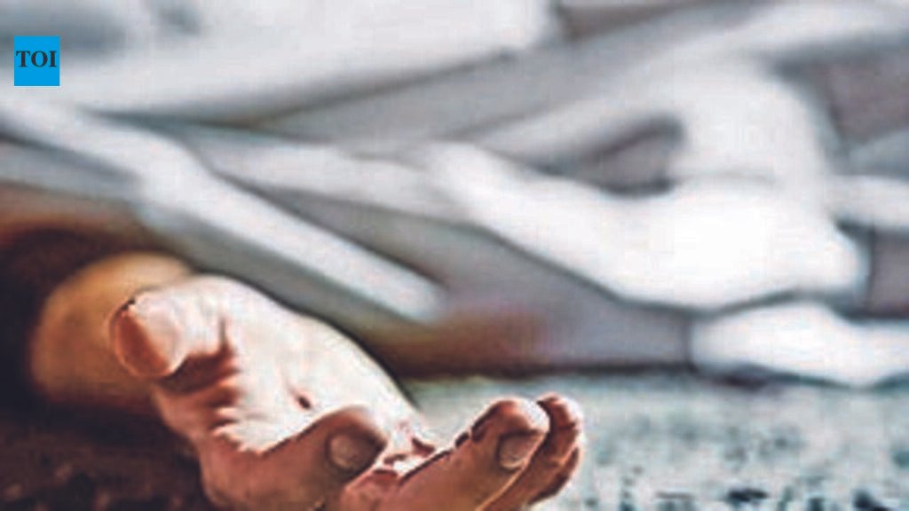 Labourer found dead in Kaushambi village | Prayagraj News