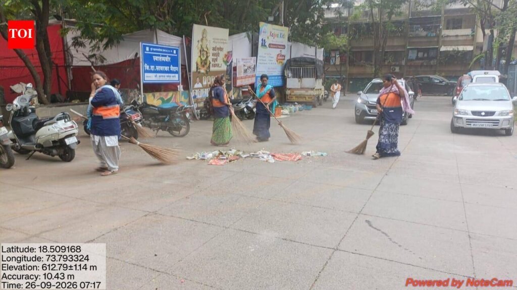 Remove festive advertising material in 48hrs: Civic group to PMC | Pune News