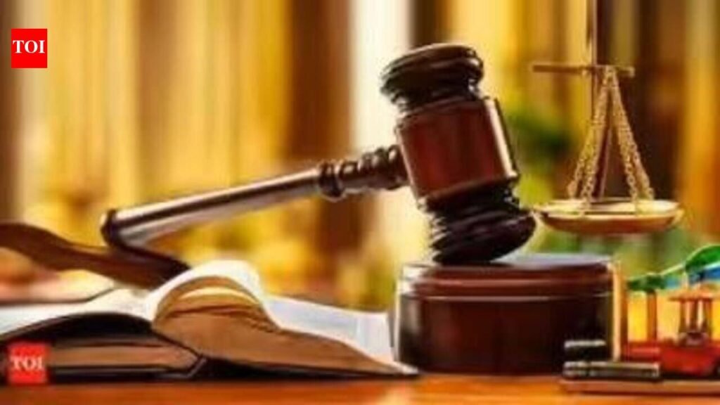 Teachers shape future, throwing ink inexcusable: Mumbai court; 12 get six months’ RI | Mumbai News