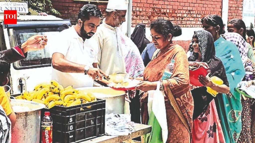 10 years, 250 meals a day: Bengaluru man’s quiet act of service | Bengaluru News