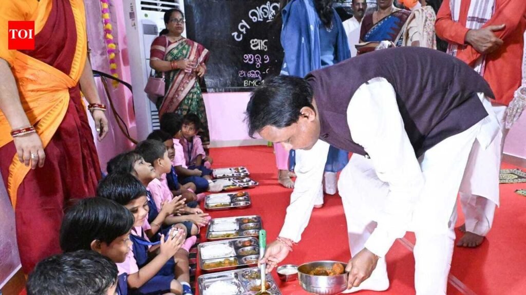 CM lauds efforts of frontline workers in reducing infant, maternal mortality | Bhubaneswar News