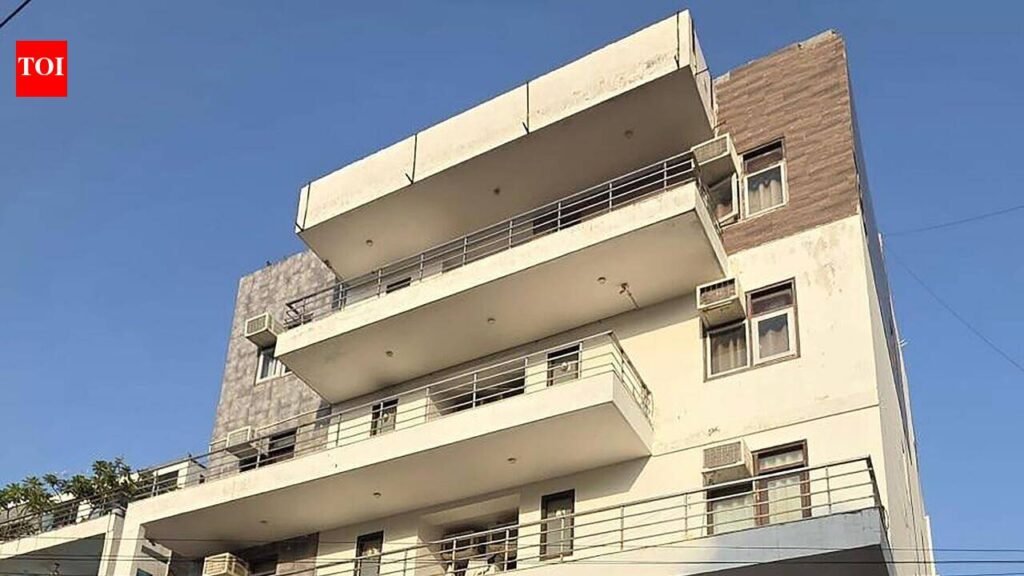 Branded PGs & guesthouses set up at homes in Gurgaon’s Sushant Lok-3 on govt radar, 30 served notices | Gurgaon News