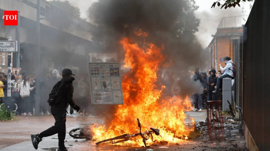 France Student Protests: Student protests rock France with over 400 detained: Why are schools protesting – explained