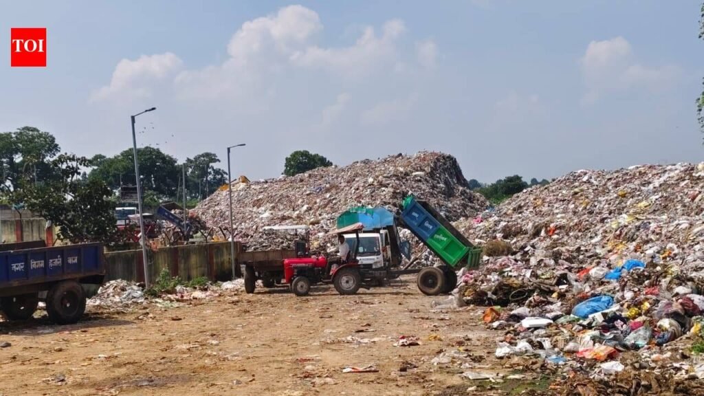 Waste dumping resumes at Mandai Khurd after written pact with villagers | Ranchi News