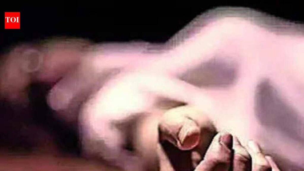 Two die, three injured in Nawada road accident | Patna News