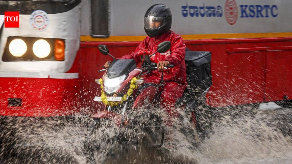 Bengaluru sees flooded roads, fallen trees & traffic snarls | Bengaluru News
