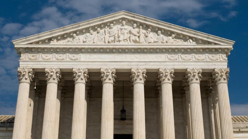 U.S. Supreme Court lets quick deportations to third countries resume for now