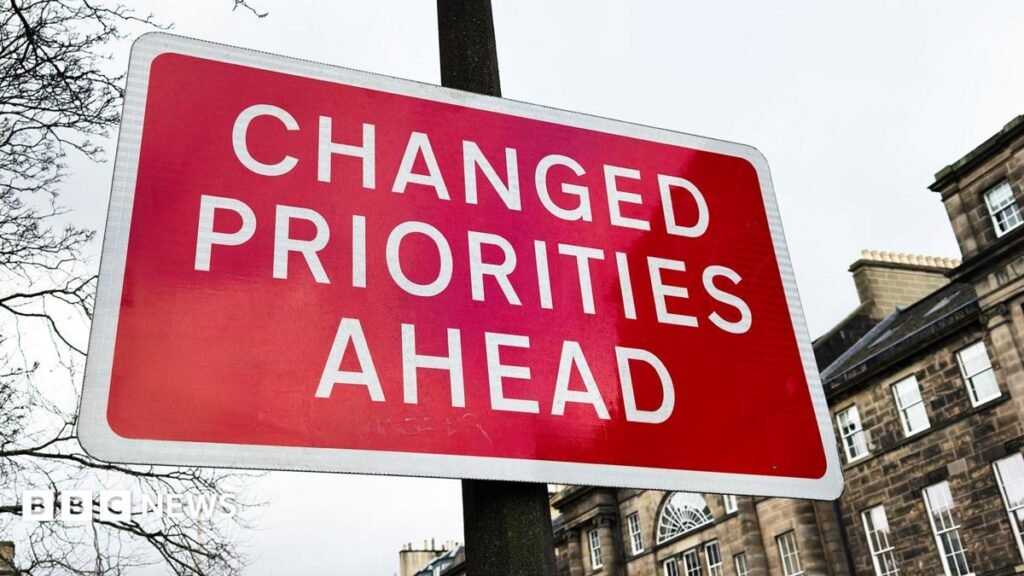 Council leaders wary of radical plan to redraw Scotland’s local government map