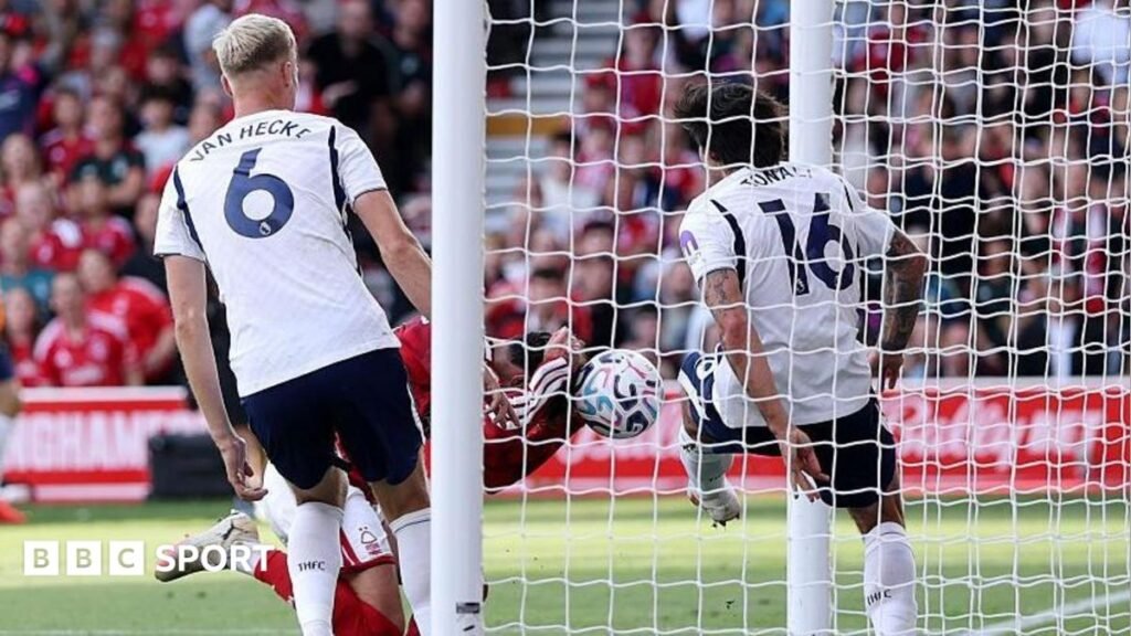 Nottingham Forest boss Oliver Glasner angry with VAR handball call