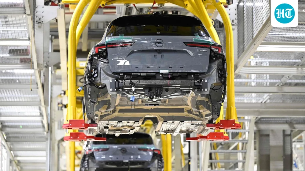 Chinese carmakers keep gaining ground in Europe as monthly sales surge
(HT Tech)