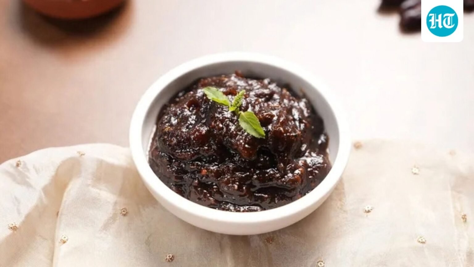 Chef Sanjeev Kapoor shares sweet and sour khajur khatta recipe: See step-by-step preparation