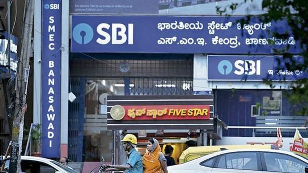 Govt puts bank staff performance-linked incentive scheme on hold ahead of strike