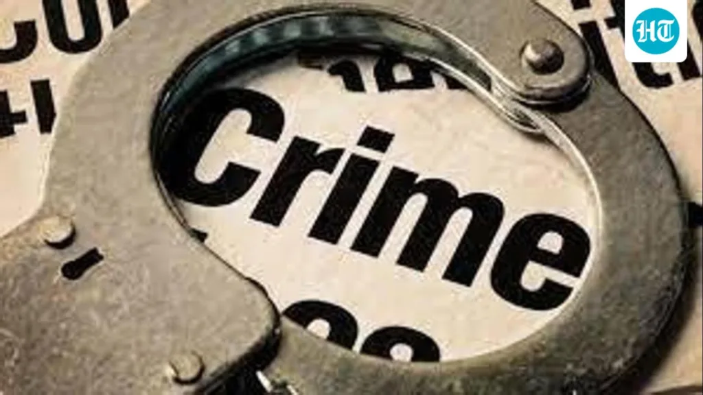 Gold, silver jewellery and ₹1.13 lakh stolen from Pataudi house