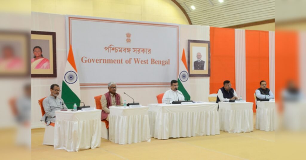 West Bengal Considers PPP Model for 4,133 Empty State Schools, ETEducation