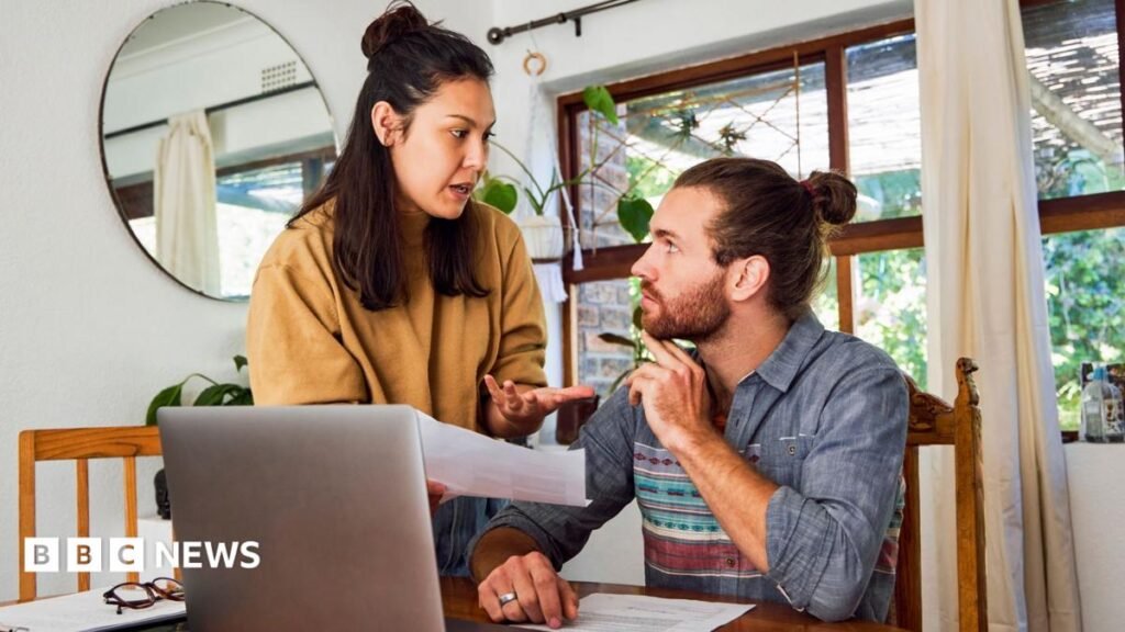Sibling rivalry: When parents play financial favourites