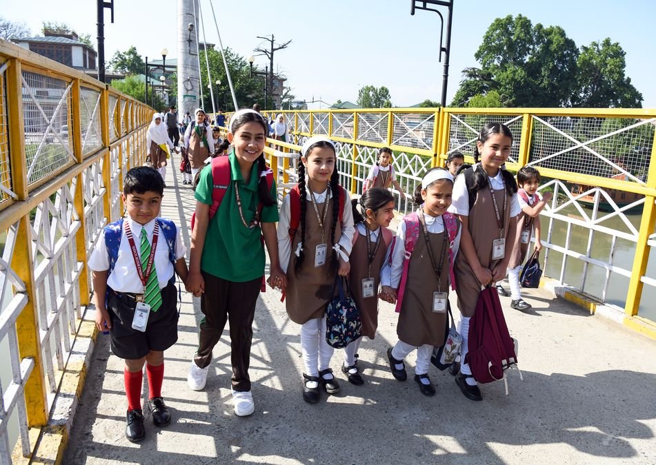J&K schools may get Saturdays off