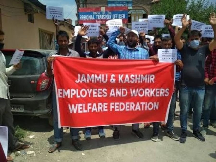 Low paid employees meet in Jammu