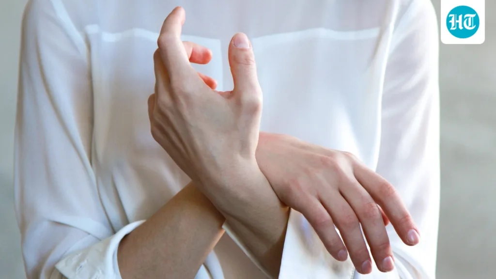 From craving ice to difficulty swallowing: Gastroenterologist shares 10 weird body signs that should not be ignored